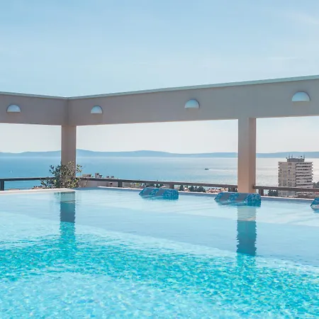Dioklecijan Hotel&residence Hotel 4*