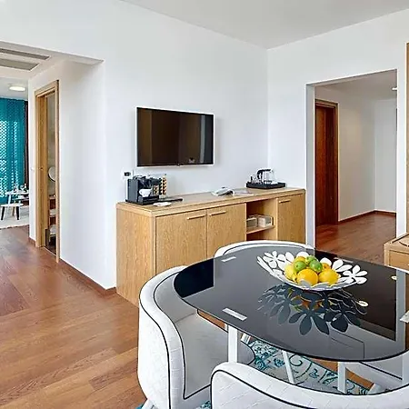Dioklecijan & Hotel 4*