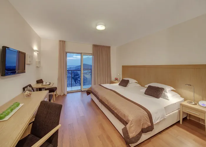 Dioklecijan & Hotel 4*