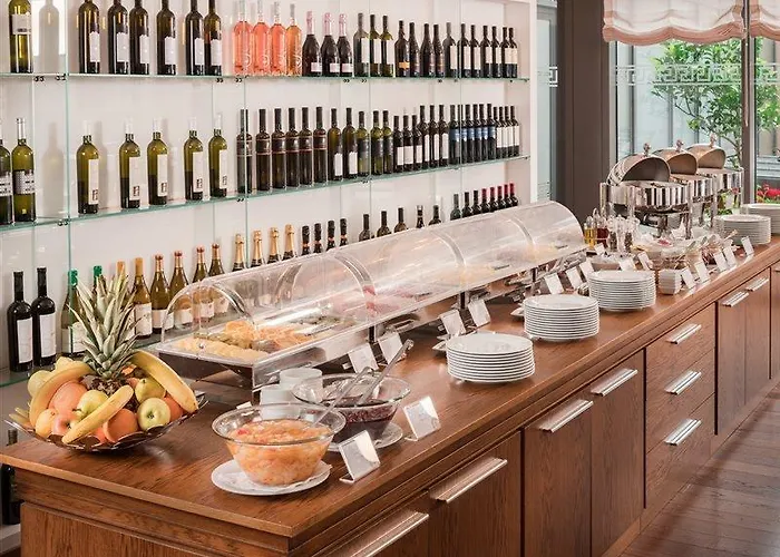 Hotel Dioklecijan & 4*